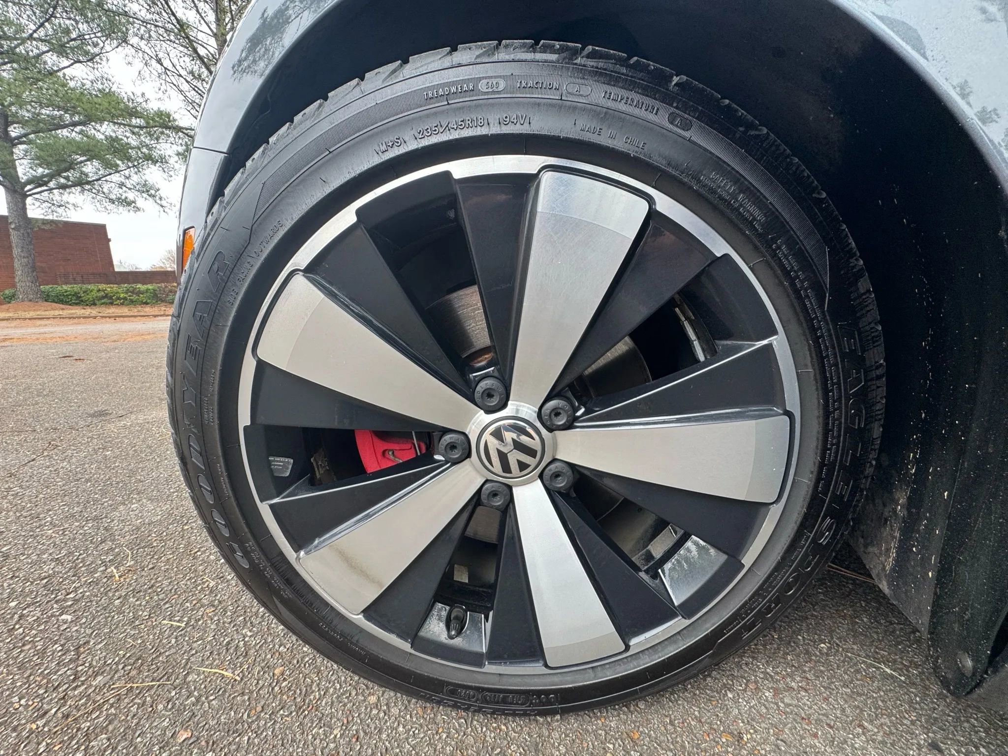 Used 2012 Volkswagen Beetle 2.0T image 22