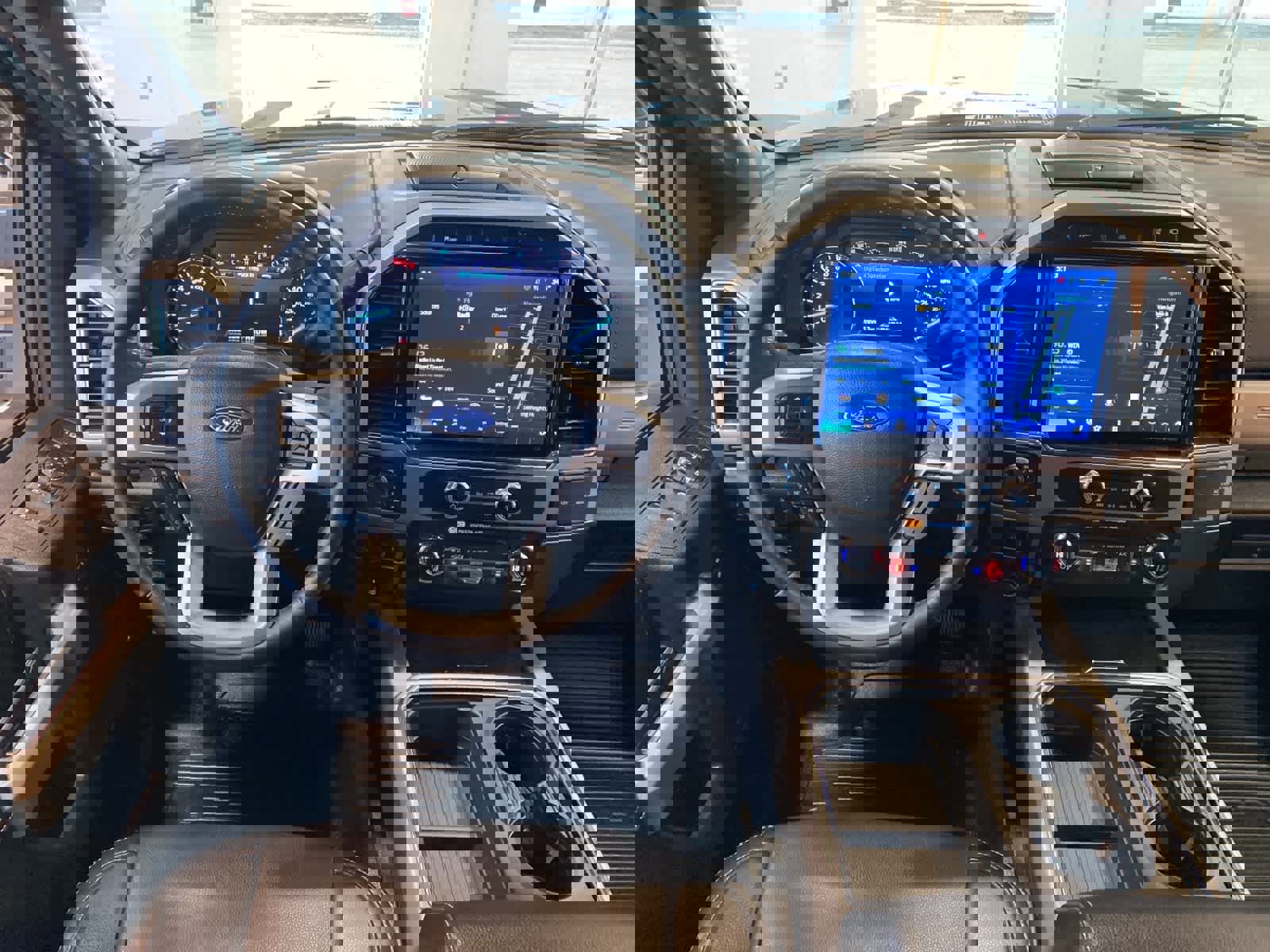 Certified 2022 Ford F350 Lariat w/ Lariat Ultimate Package image 15