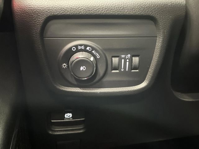 Used 2023 Jeep Grand Cherokee L Overland image 27