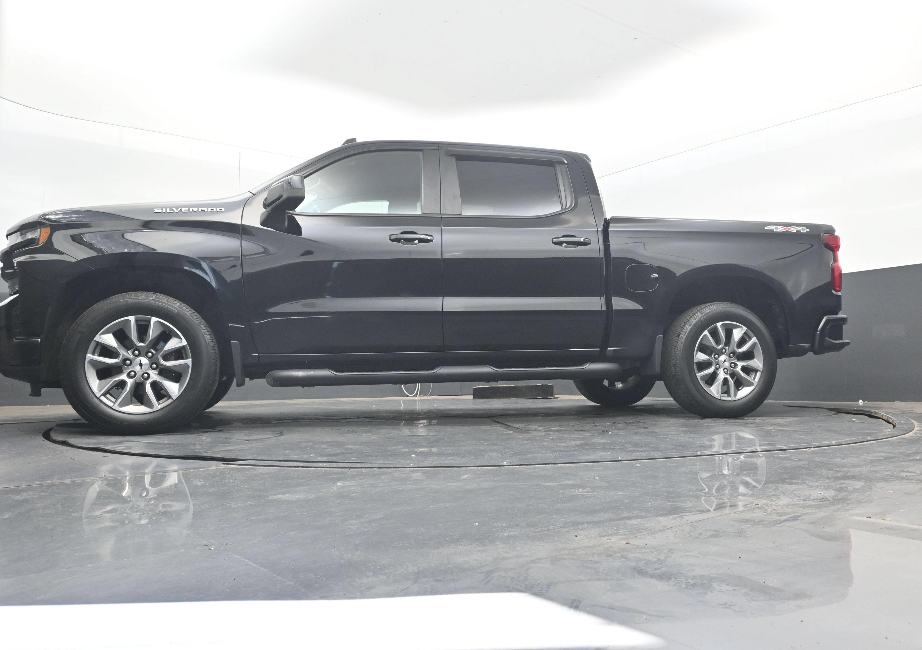 Used 2019 Chevrolet Silverado 1500 RST w/ All-Star Edition AWD/4WD image 32