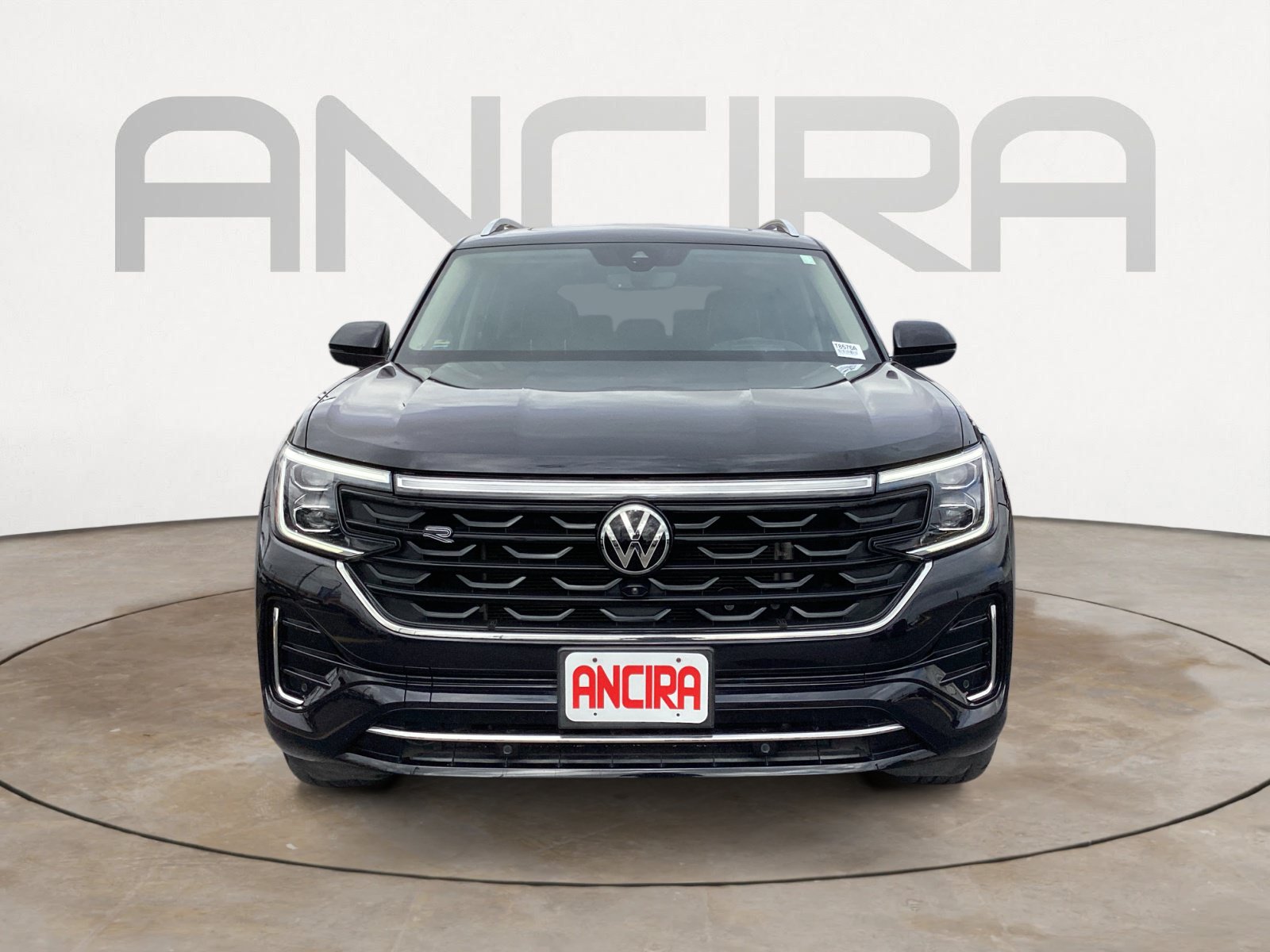 Used 2024 Volkswagen Atlas SEL Premium R-Line AWD/4WD image 8