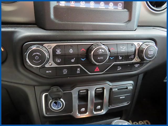 Used 2021 Jeep Wrangler Willys image 14