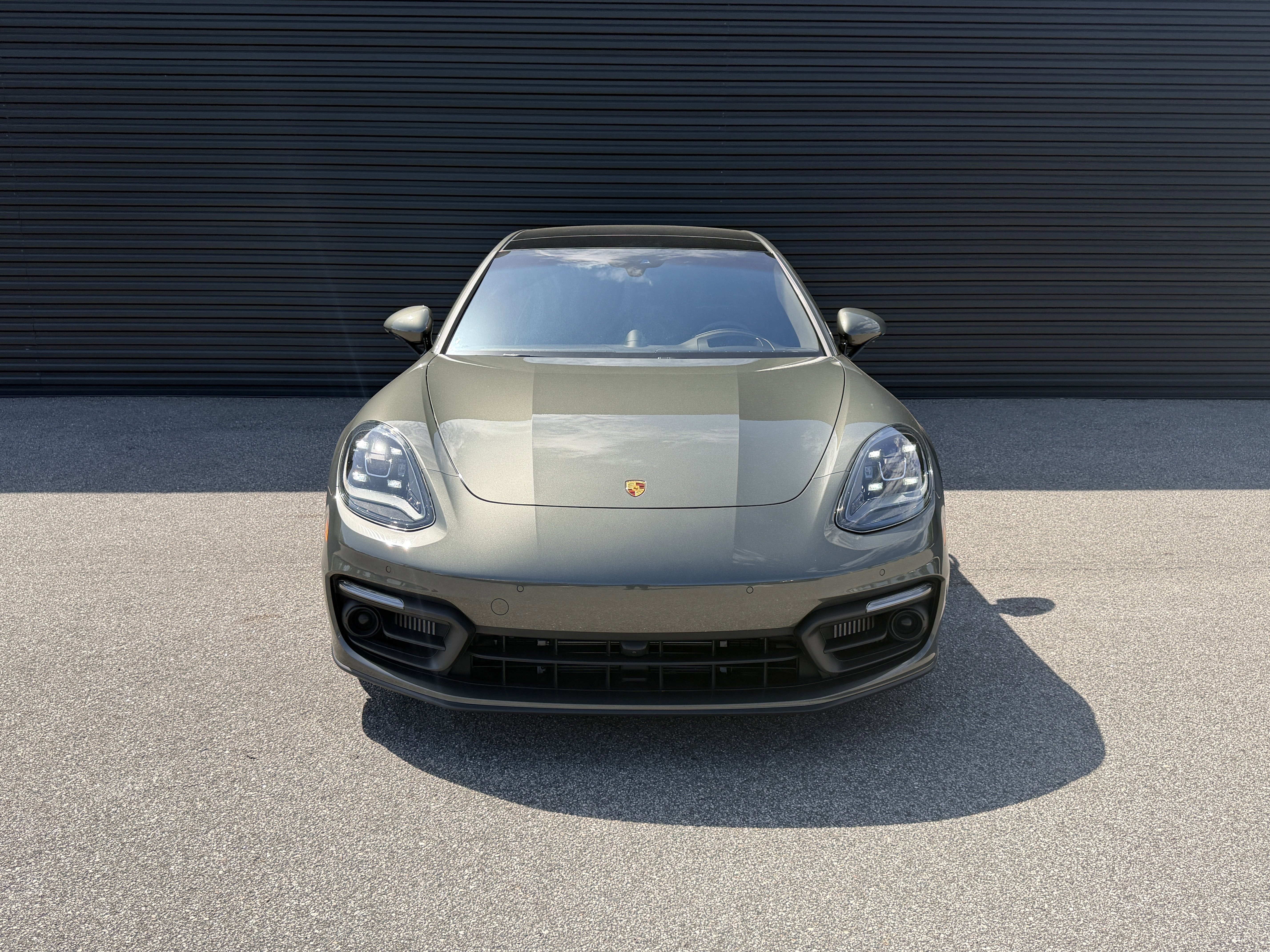 Certified 2022 Porsche Panamera 4S image 6