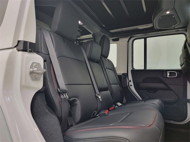 New 2026 Jeep Wrangler Unlimited Rubicon w/ Convenience Group image 18