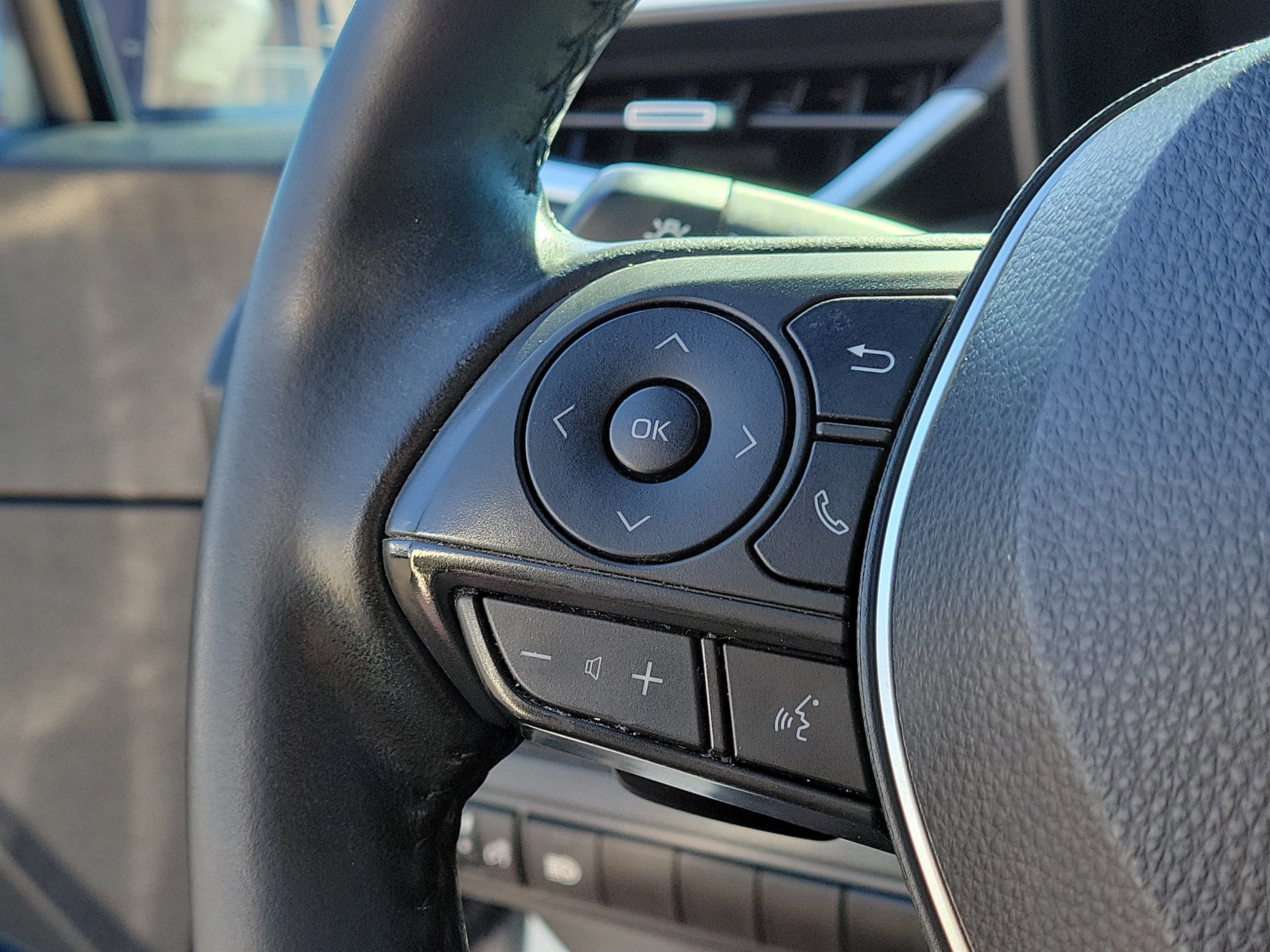 Used 2021 Toyota Corolla SE image 27