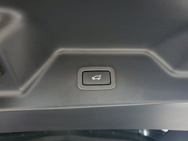 Used 2020 Land Rover Range Rover Long Wheelbase HSE AWD/4WD image 12