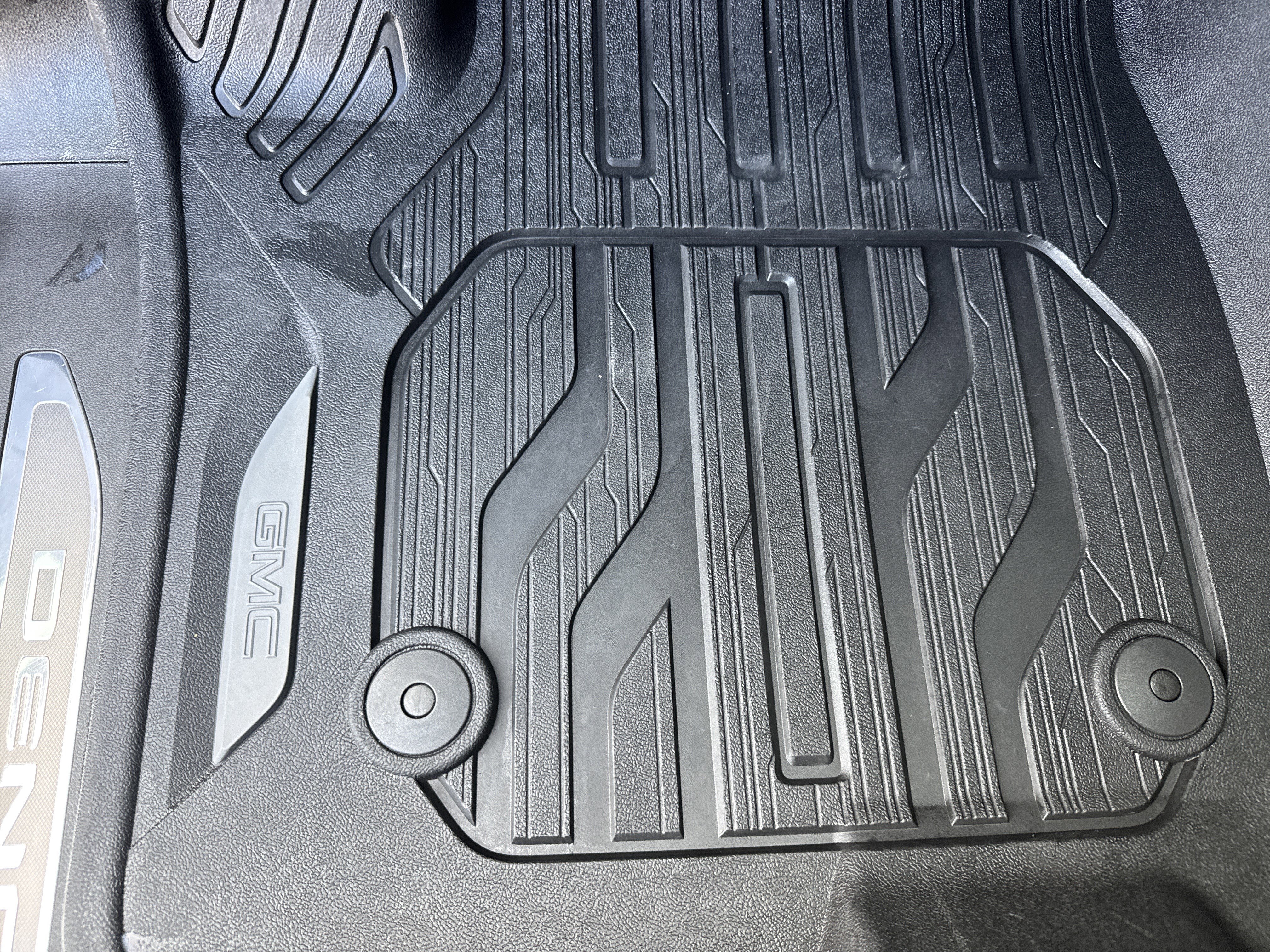 Used 2024 GMC Sierra 3500 Denali w/ Denali Reserve Package image 17