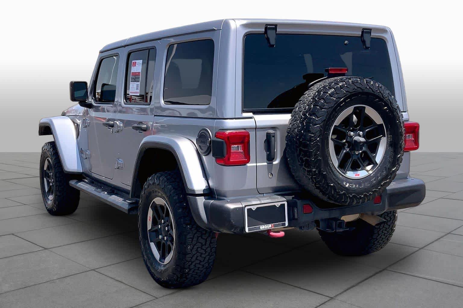 Used 2018 Jeep Wrangler Unlimited Rubicon AWD/4WD image 12