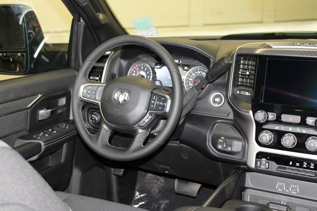 New 2026 RAM 2500 Big Horn AWD/4WD image 13