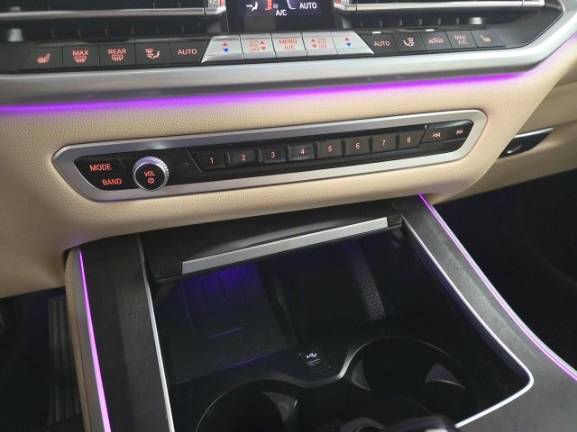 Used 2022 BMW X5 xDrive40i w/ Climate Comfort Package image 16