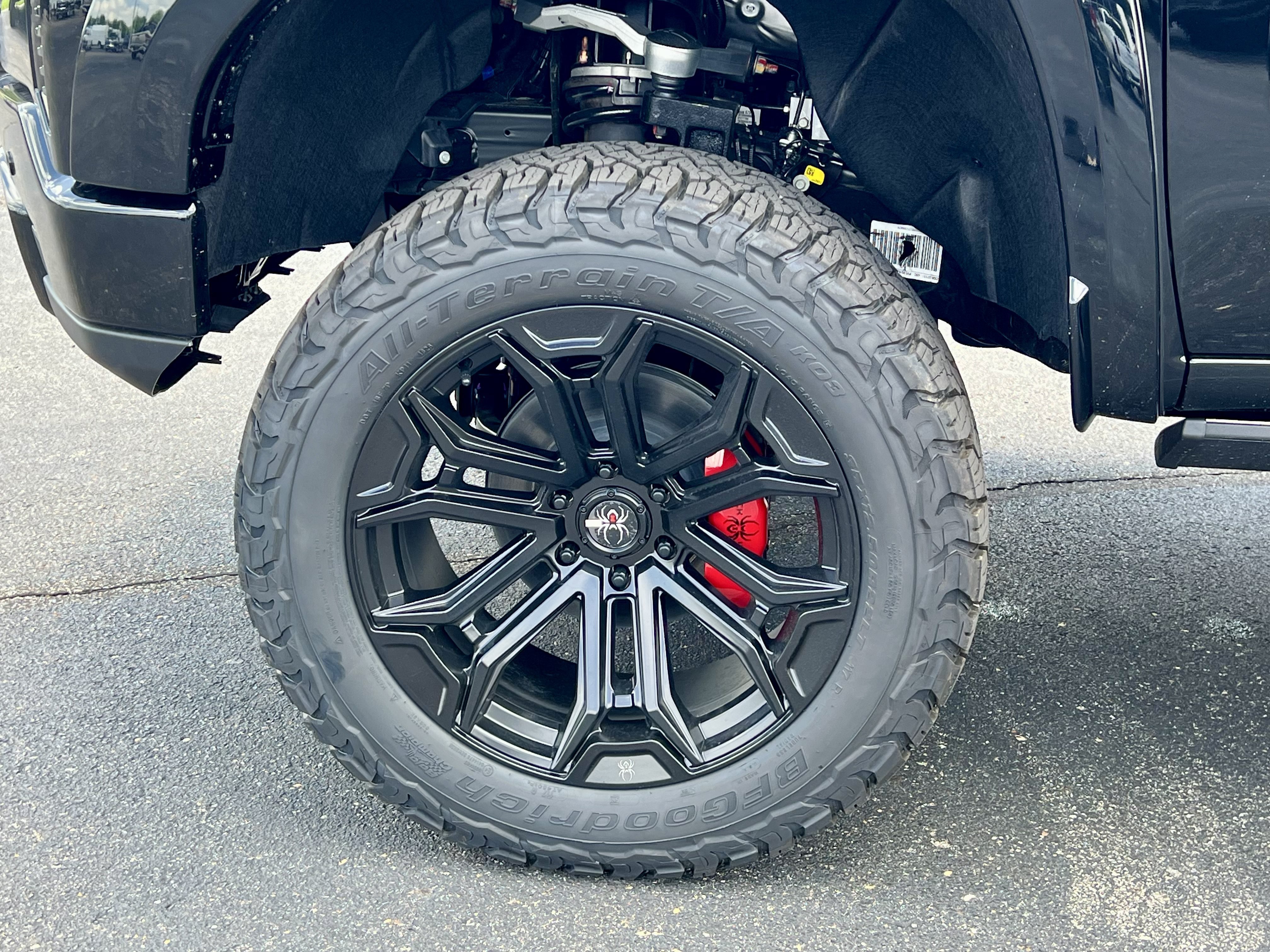 New 2026 GMC Sierra 1500 AT4 w/ AT4 Premium Package AWD/4WD image 31