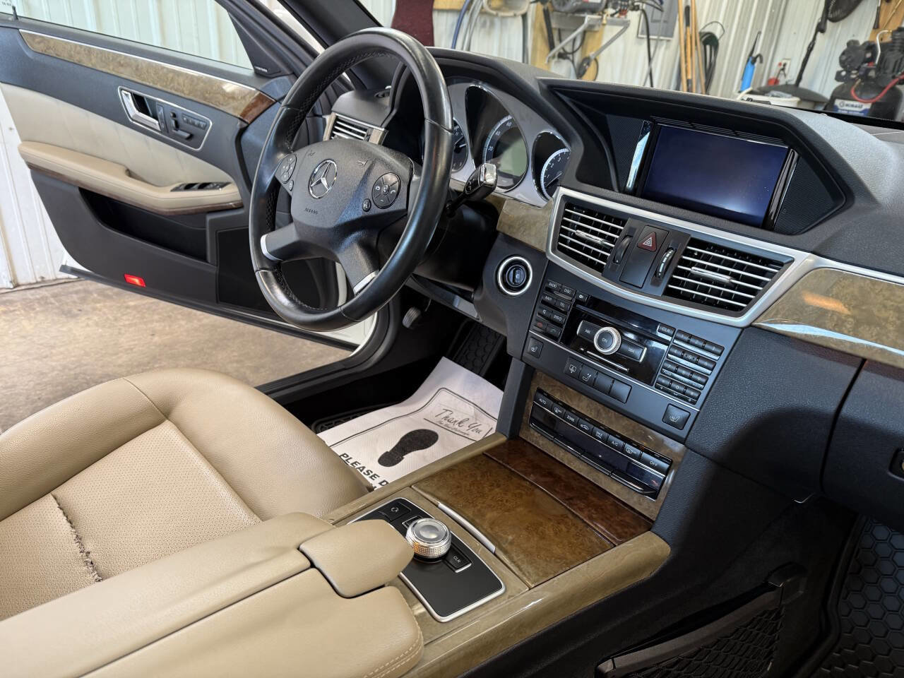 Used 2011 Mercedes-Benz E 350 Sedan image 35
