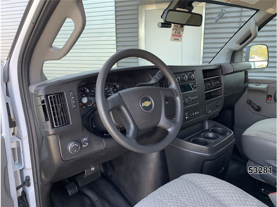 Used 2019 Chevrolet Express 2500 RWD image 27