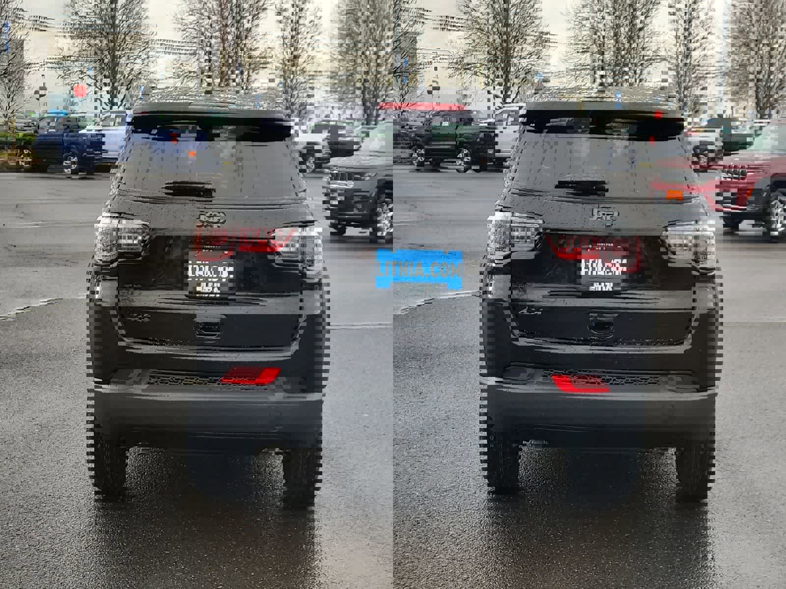 New 2026 Jeep Compass Latitude image 13