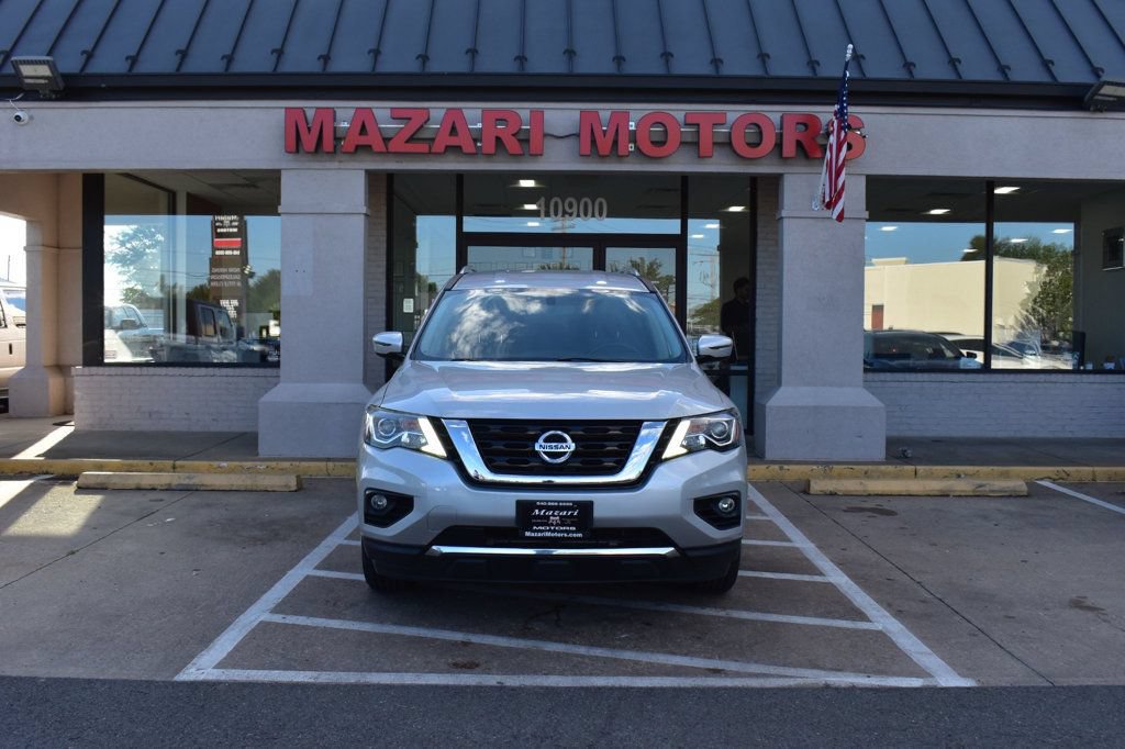 Used 2018 Nissan Pathfinder SV AWD/4WD image 5