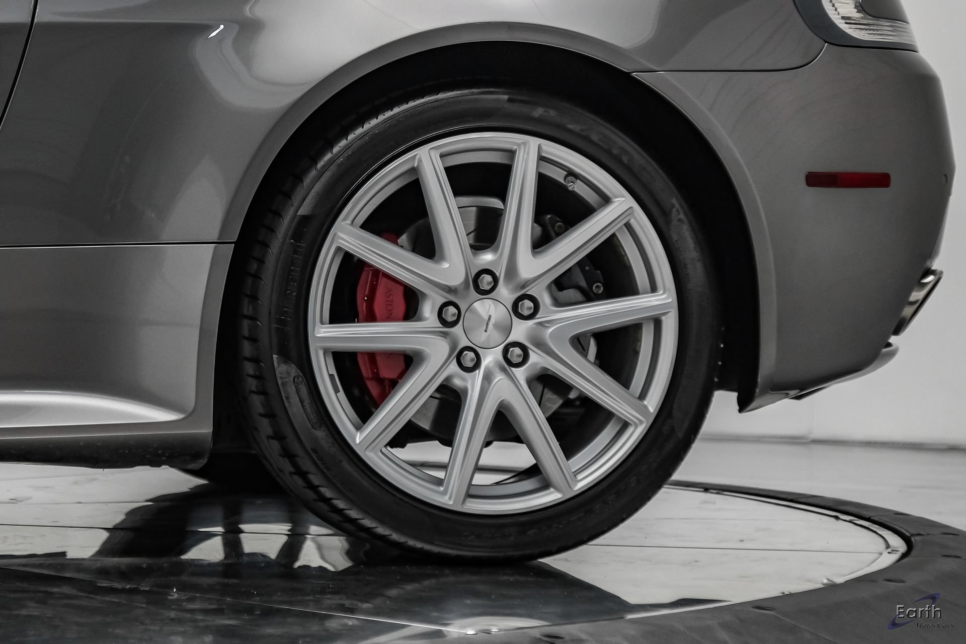 Used 2014 Aston Martin V8 Vantage S RWD image 99