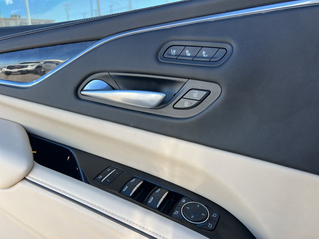 Certified 2023 Cadillac Escalade ESV Premium Luxury AWD/4WD image 19