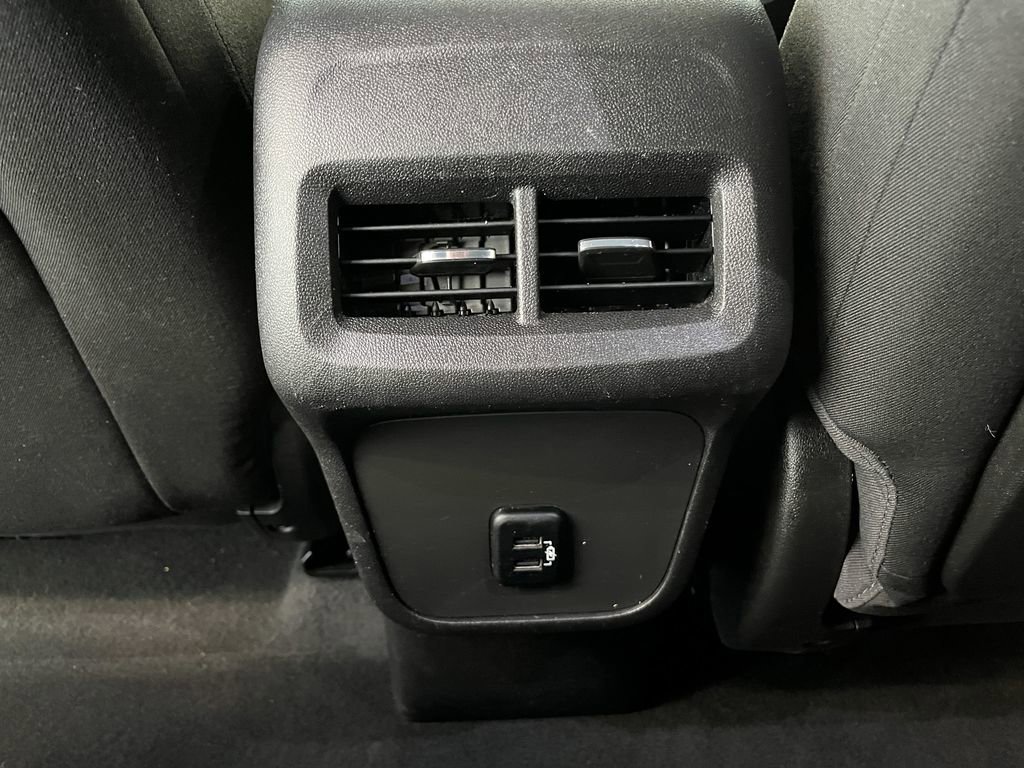 Used 2018 GMC Terrain SLE image 29