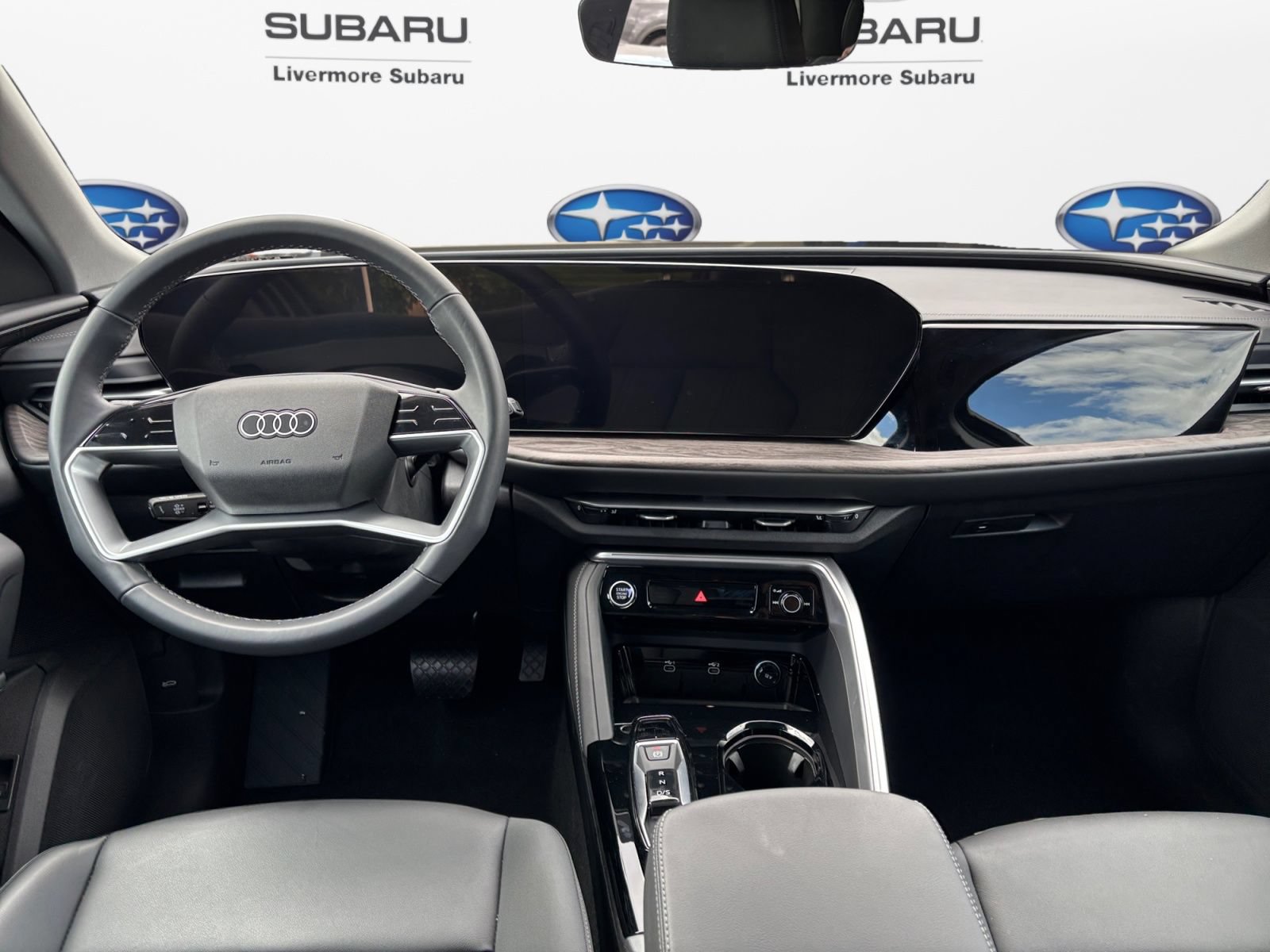Used 2025 Audi Q5 Premium Plus w/ Premium Plus AWD/4WD image 12