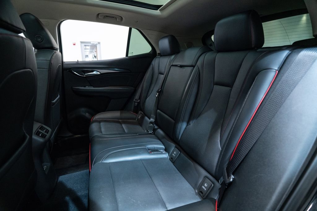 Used 2022 Buick Envision Essence w/ Sport Touring Package AWD/4WD image 37