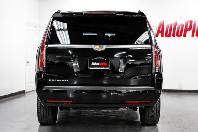 Used 2018 Cadillac Escalade Luxury image 11