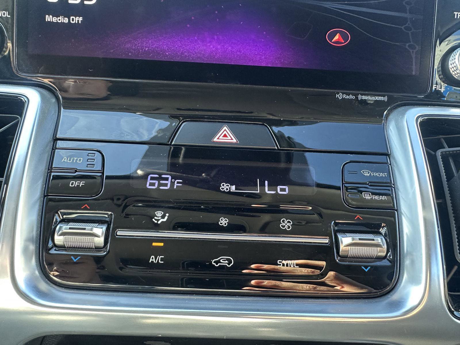 Used 2022 Kia Sorento SX image 31