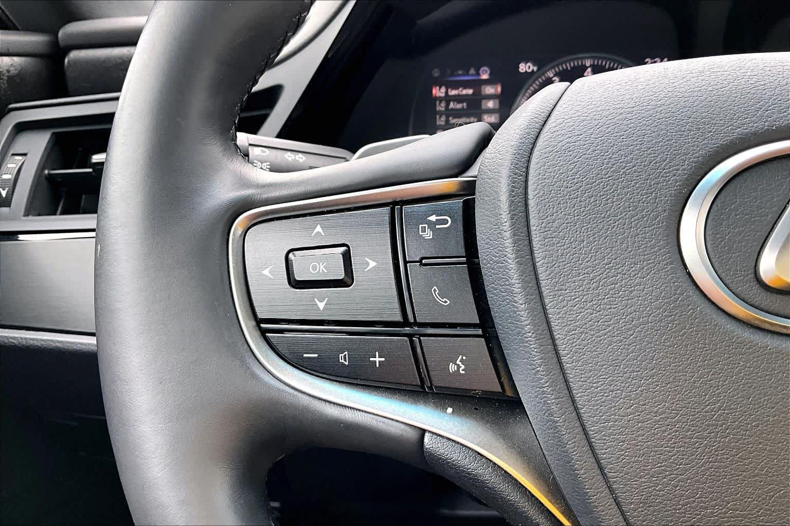 Used 2022 Lexus ES 350 w/ Premium Package FWD image 24