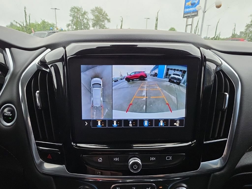 Used 2021 Chevrolet Traverse RS AWD/4WD image 15