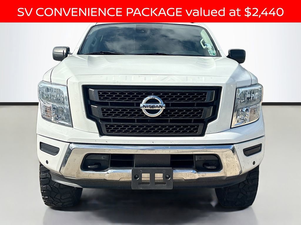Used 2021 Nissan Titan SV w/ SV Convenience Package AWD/4WD image 2