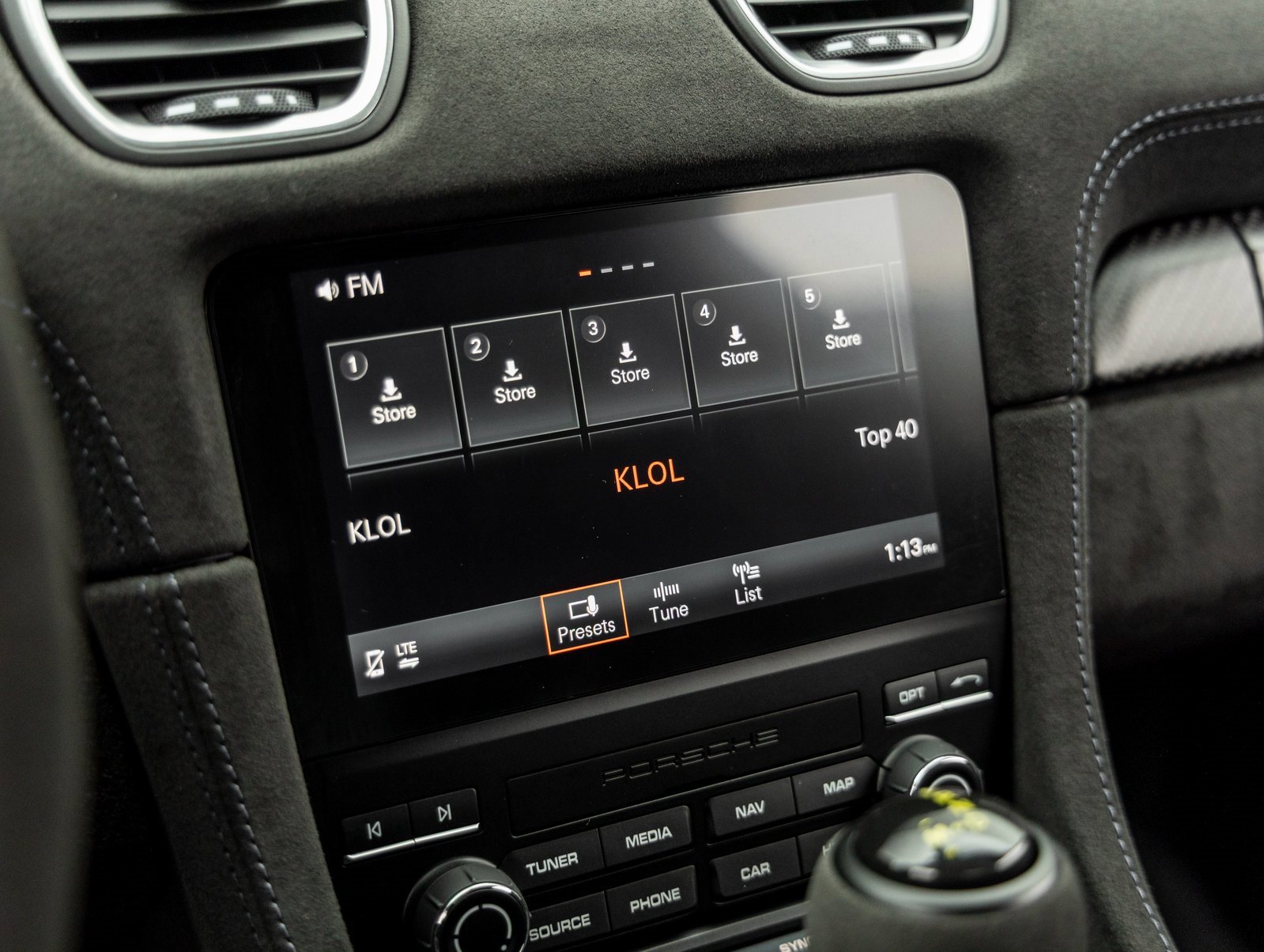 Used 2025 Porsche 718 Cayman GT4 RS w/ Weissach Package image 40