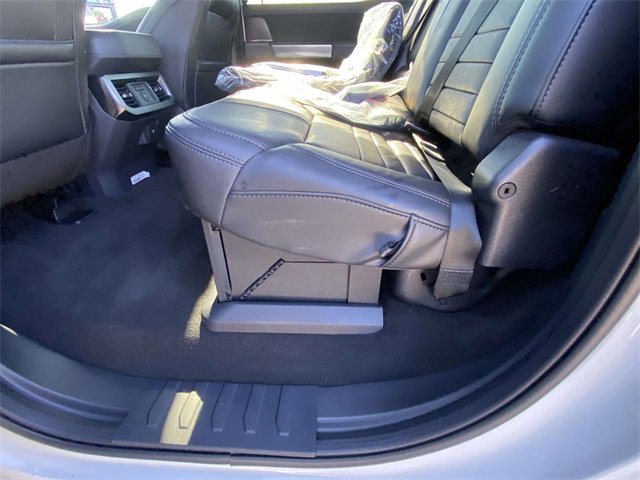 New 2026 Ford F250 4x4 Crew Cab Super Duty image 11