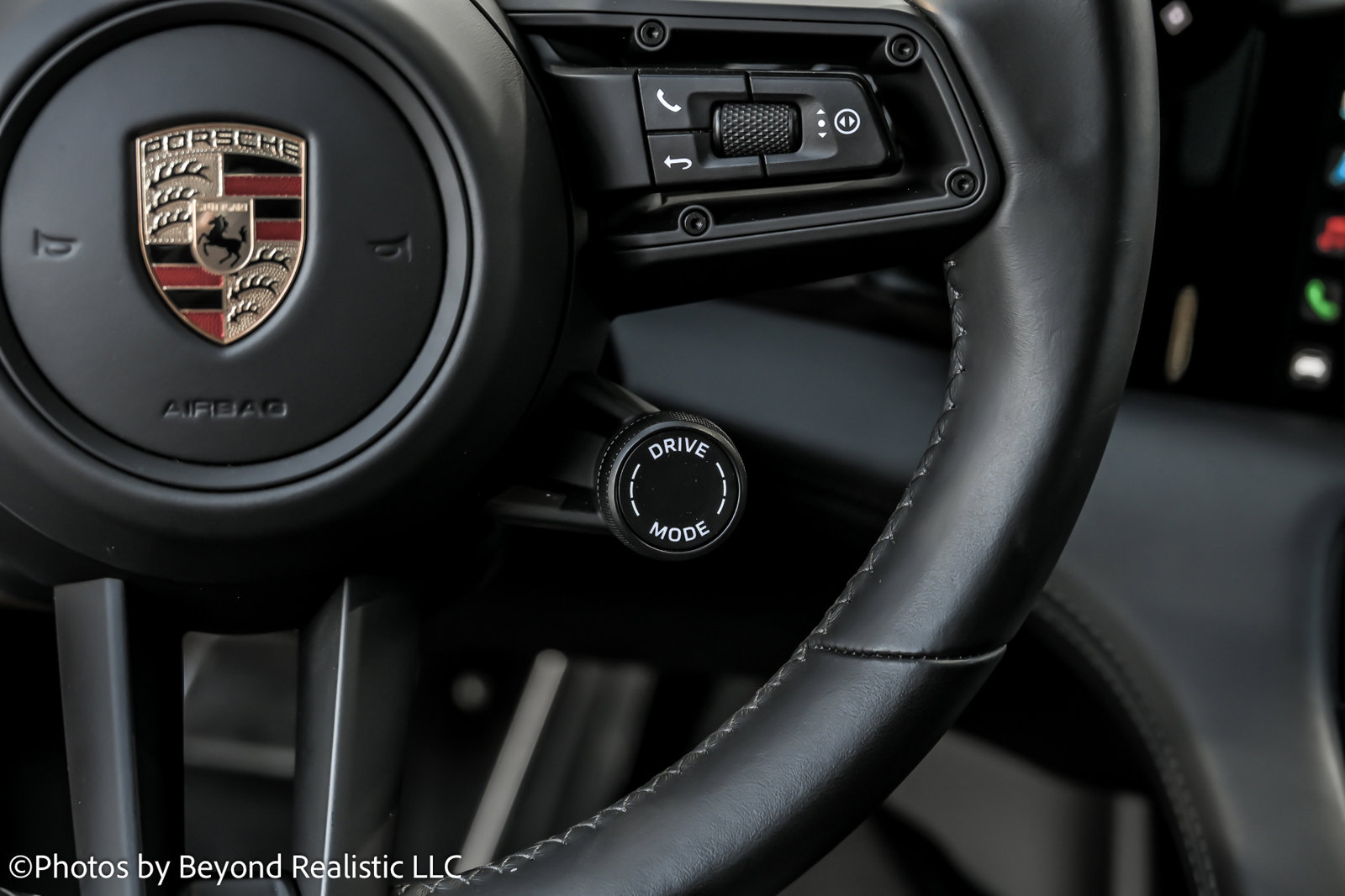 Used 2024 Porsche Taycan Turbo image 36