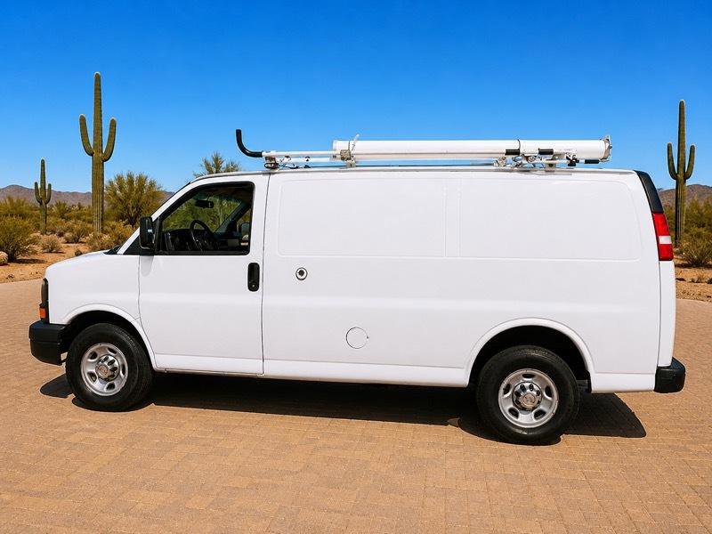 Used 2013 Chevrolet Express 2500 RWD image 4