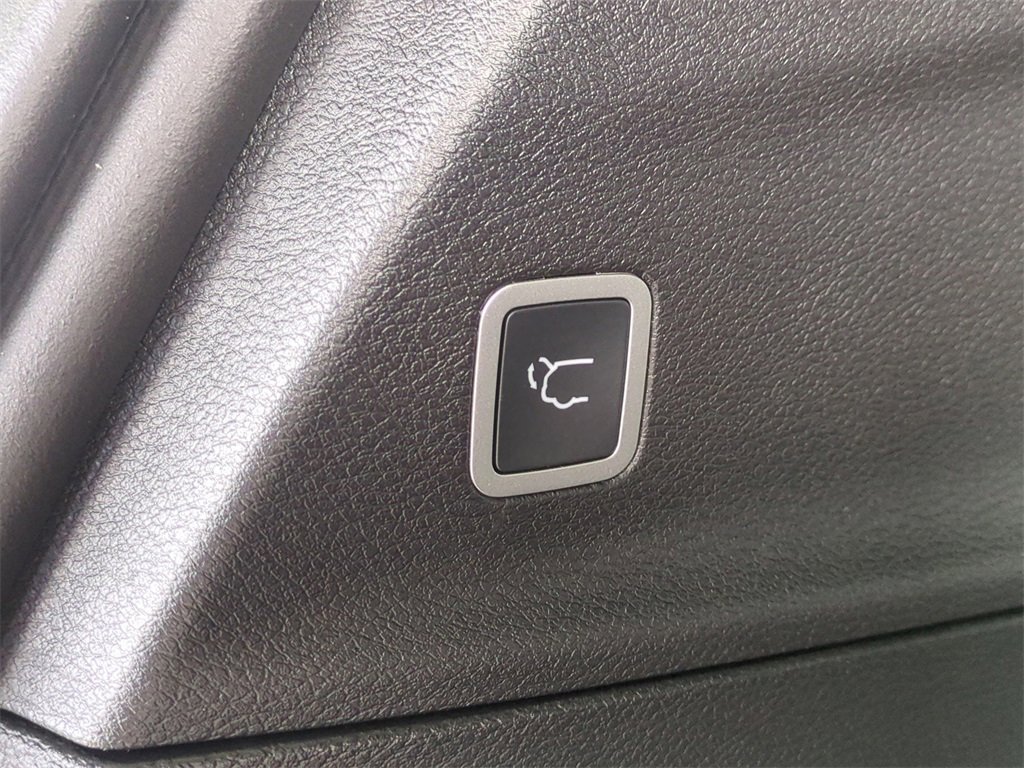 New 2026 Chrysler Pacifica Select image 14