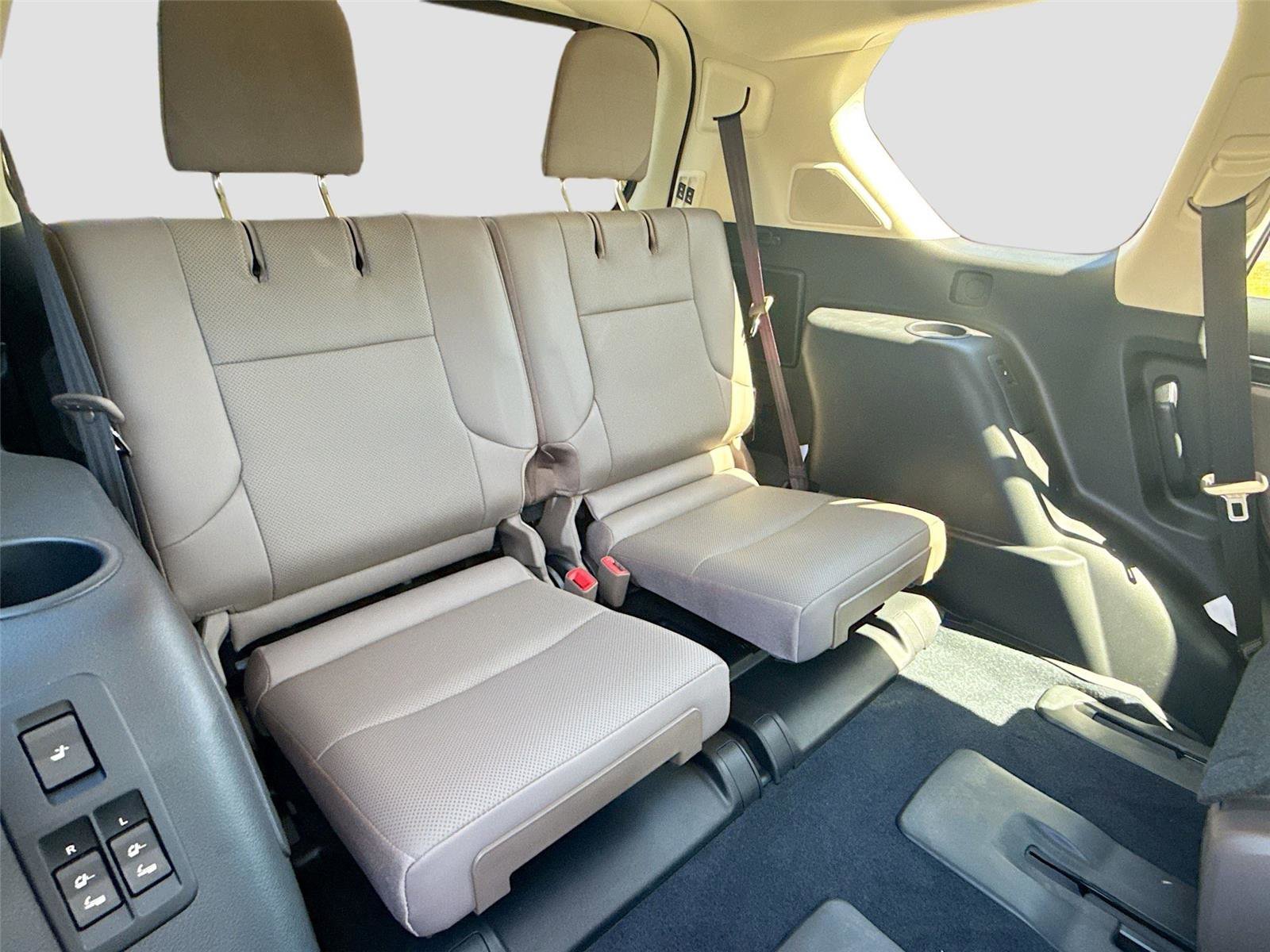 Used 2023 Lexus GX 460 Premium image 29