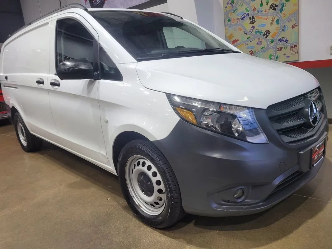 Used 2022 Mercedes-Benz Metris image 43