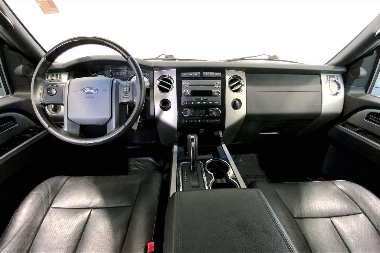 Used 2012 Ford Expedition Limited RWD image 15