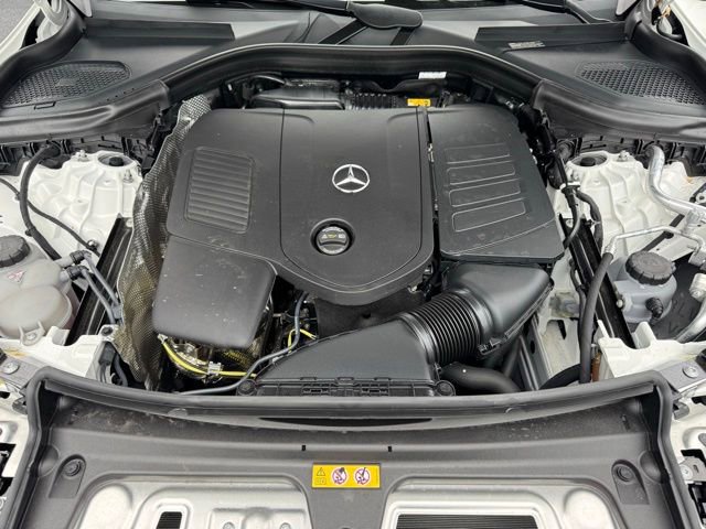 Used 2026 Mercedes-Benz GLC 300 4MATIC image 10