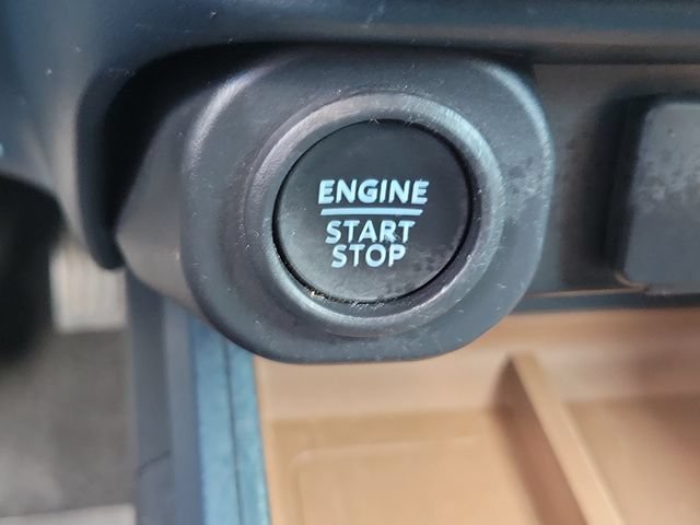 Certified 2022 Ford Maverick Lariat w/ Lariat Luxury Package FWD image 27