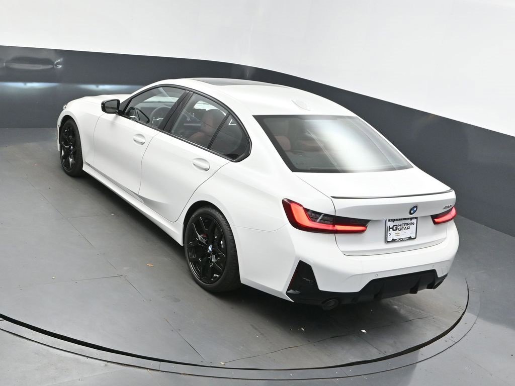 New 2026 BMW 330i Sedan w/ M Sport Package image 33