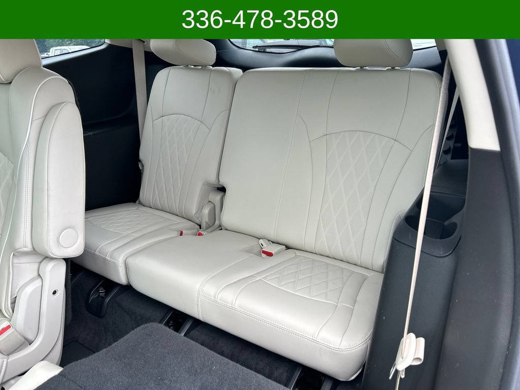 Used 2022 Buick Enclave Avenir w/ Avenir Technology Package AWD/4WD image 31