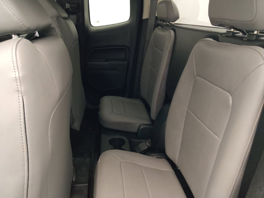 Used 2019 Chevrolet Colorado W/T w/ WT Convenience Package AWD/4WD image 18