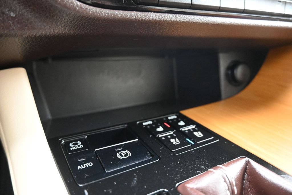 Used 2018 Lexus RX 450h AWD w/ Premium Package image 20