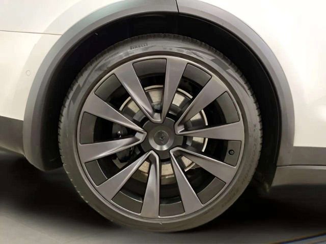 Used 2022 Tesla Model X image 98