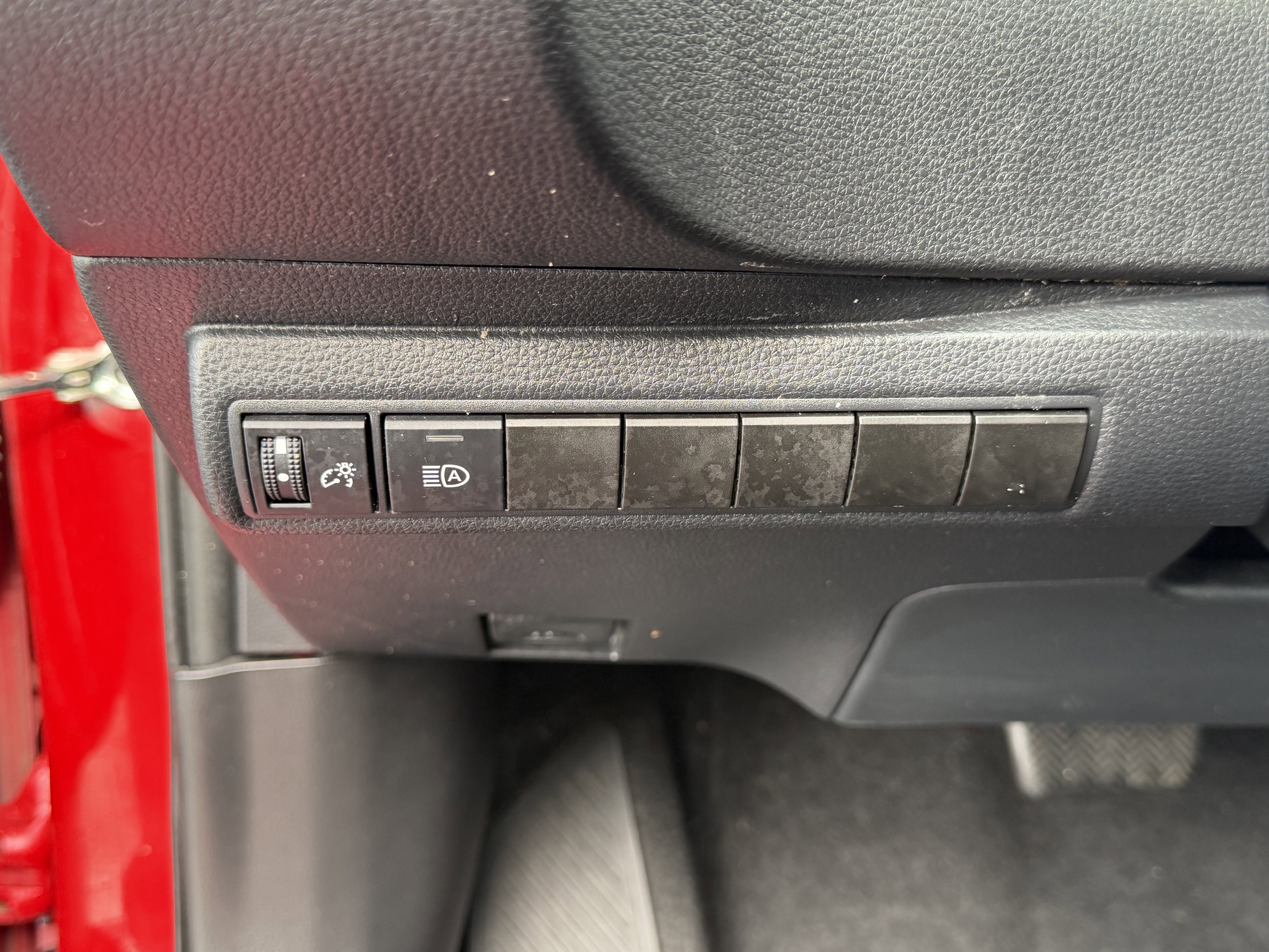 Certified 2021 Toyota Corolla LE image 23