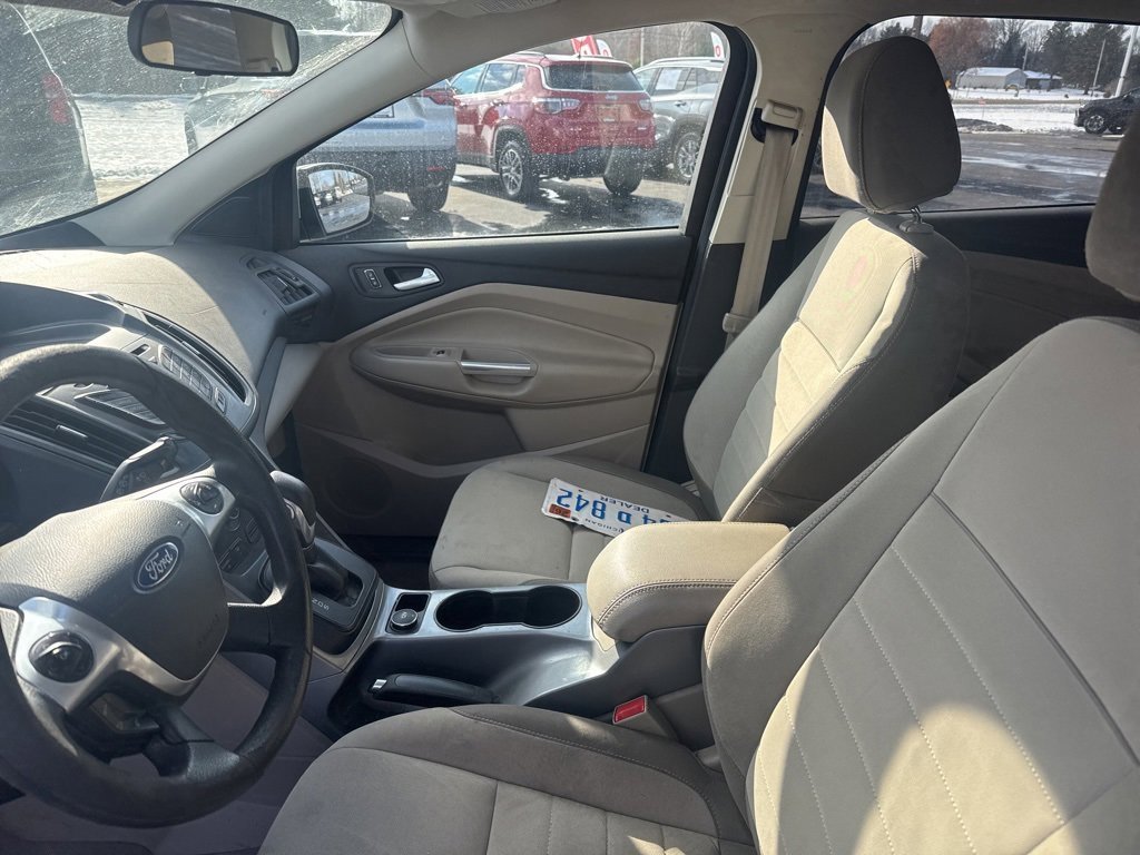 Used 2015 Ford Escape SE image 7