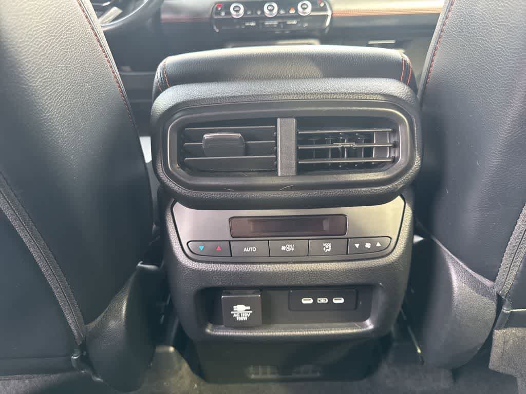Used 2024 Honda Pilot TrailSport image 55