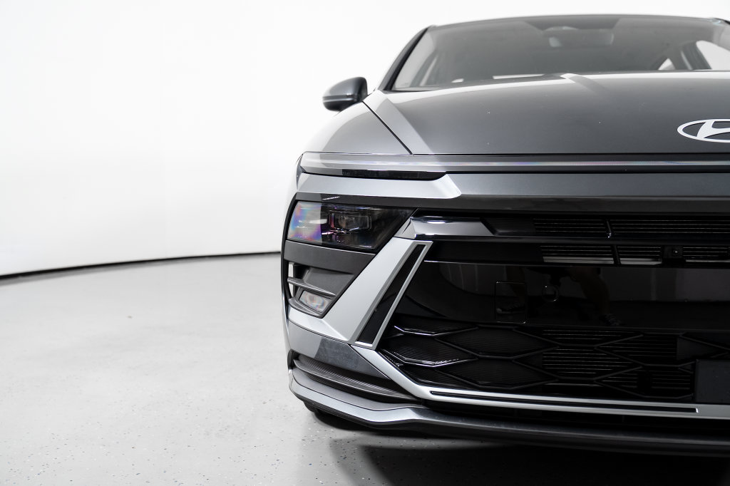 New 2026 Hyundai Sonata SE FWD image 16