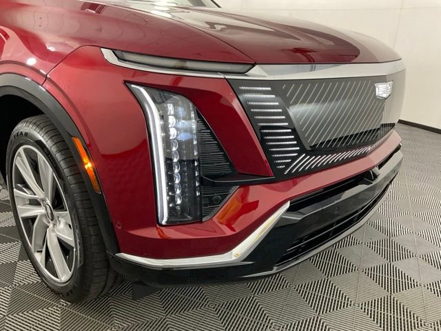 New 2026 Cadillac Vistiq Luxury w/ LPO, Floor Liner Package image 11
