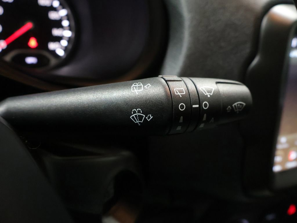 Used 2021 Jeep Renegade Limited w/ Sun & Sound Group image 35